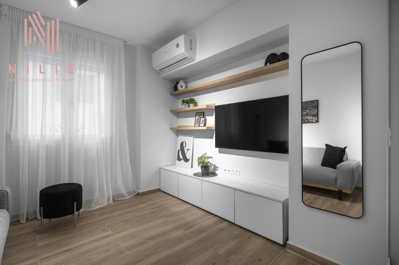 Harmony Suite, Nilie Hospitality Mgmt Thessaloníki Exteriör bild